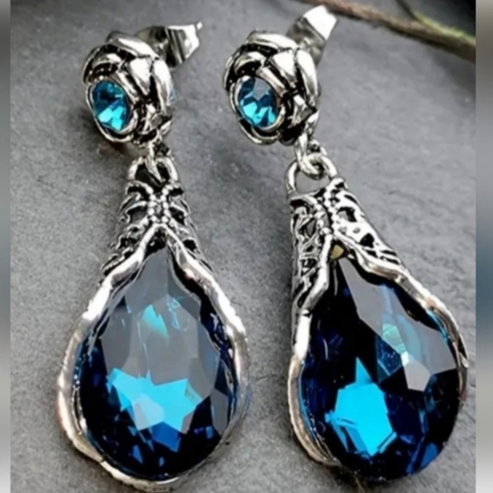 Antique Silver Rose Blue Crystal Drop Earrings - New